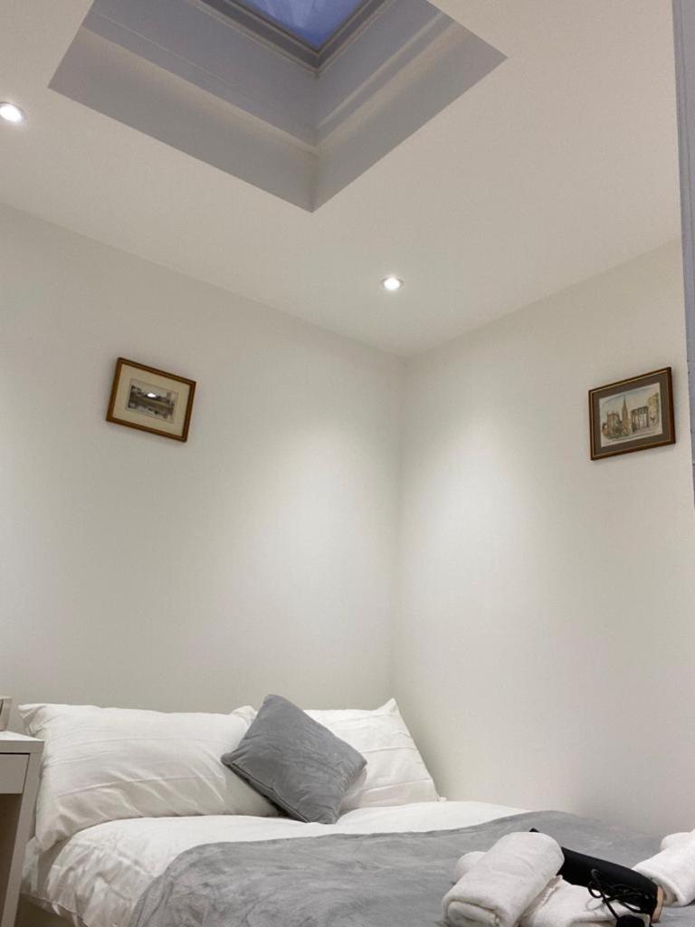 Cosy Private Near Euston Station, Séjour chez l'habitant